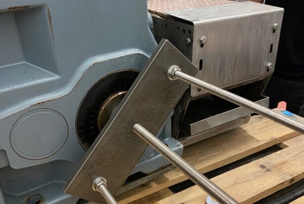 MAINTENANCE – DEMONTAGE D’UN MOTOREDUCTEUR ET CHANGEMENT DE PALIERS